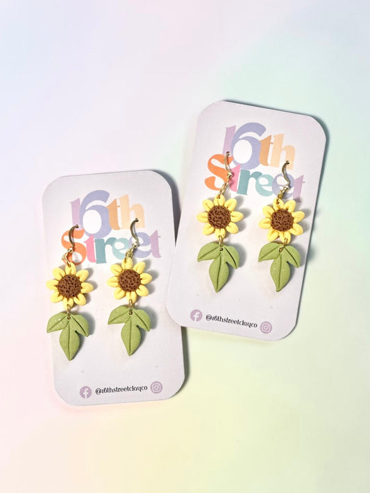 Daisy Dangles | Handmade Polymer Clay Earrings